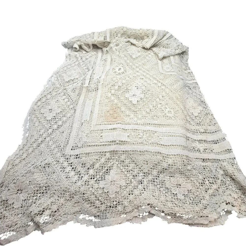 Vintage Handmade Crochet Lace Tablecloth Set & Doily Floral Pattern CM2027